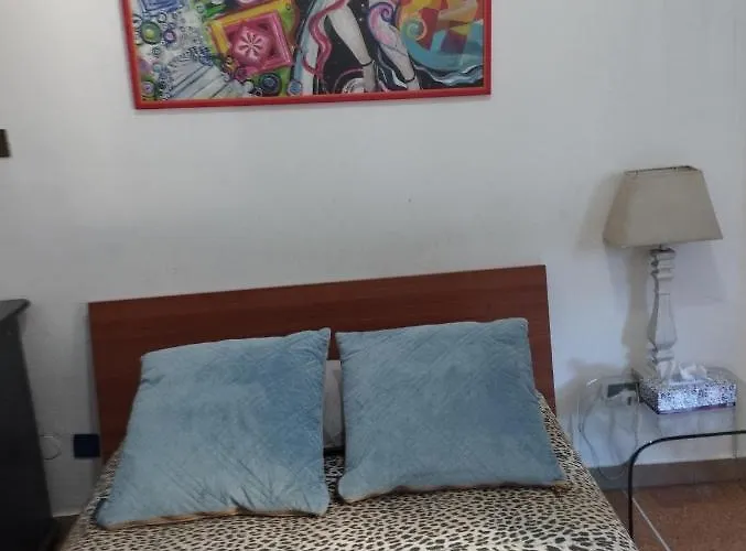 Appartamento Spazioso In Mazzini Bologna