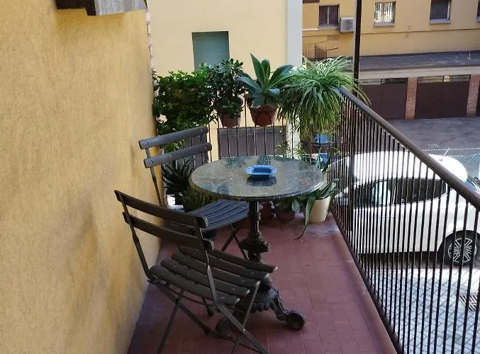 Appartamento Spazioso In Mazzini Bologna